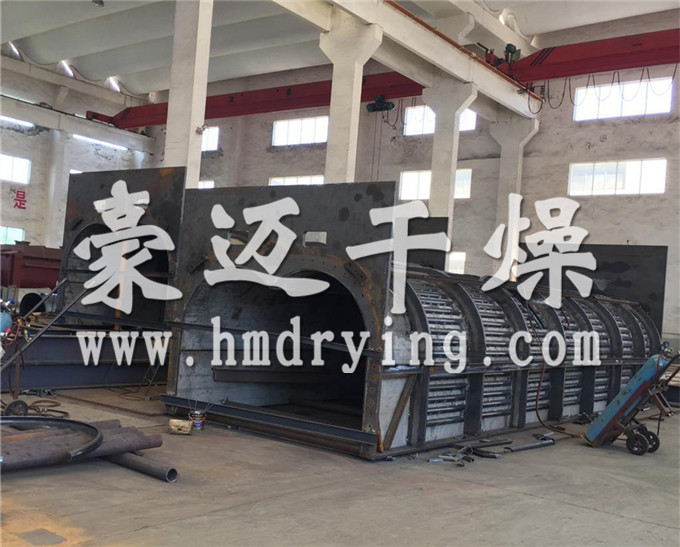 豪邁幹燥汙（wū）泥幹燥（zào）機製作現場（chǎng）